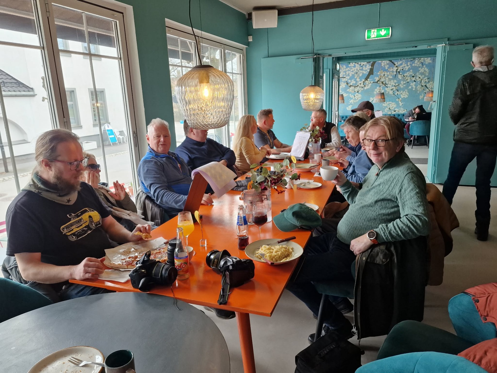 Hyggelig lunsj før hjemtur